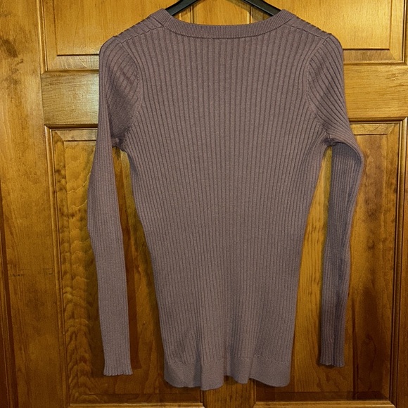 Athleta Women’s Long Sleeve Pull Over Sweater size Med-EUC - Picture 5 of 5